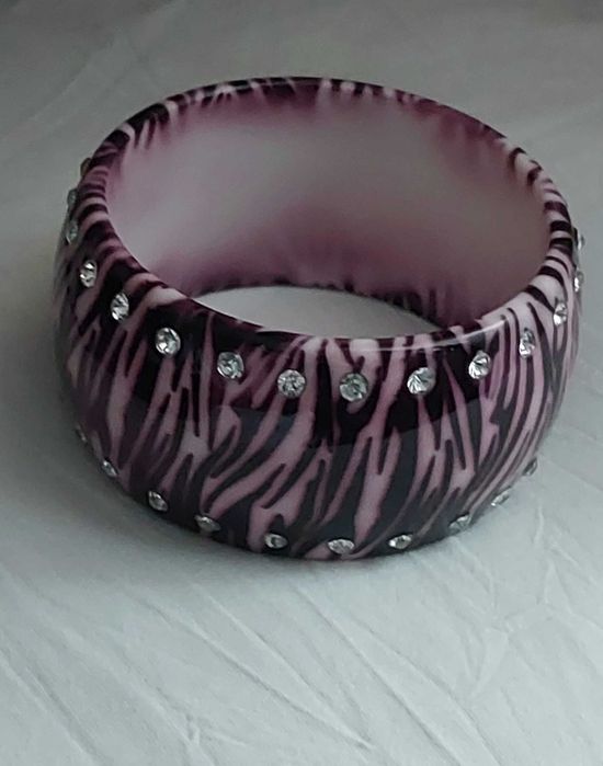 Широкий браслет-бенгл з принтом зебри
