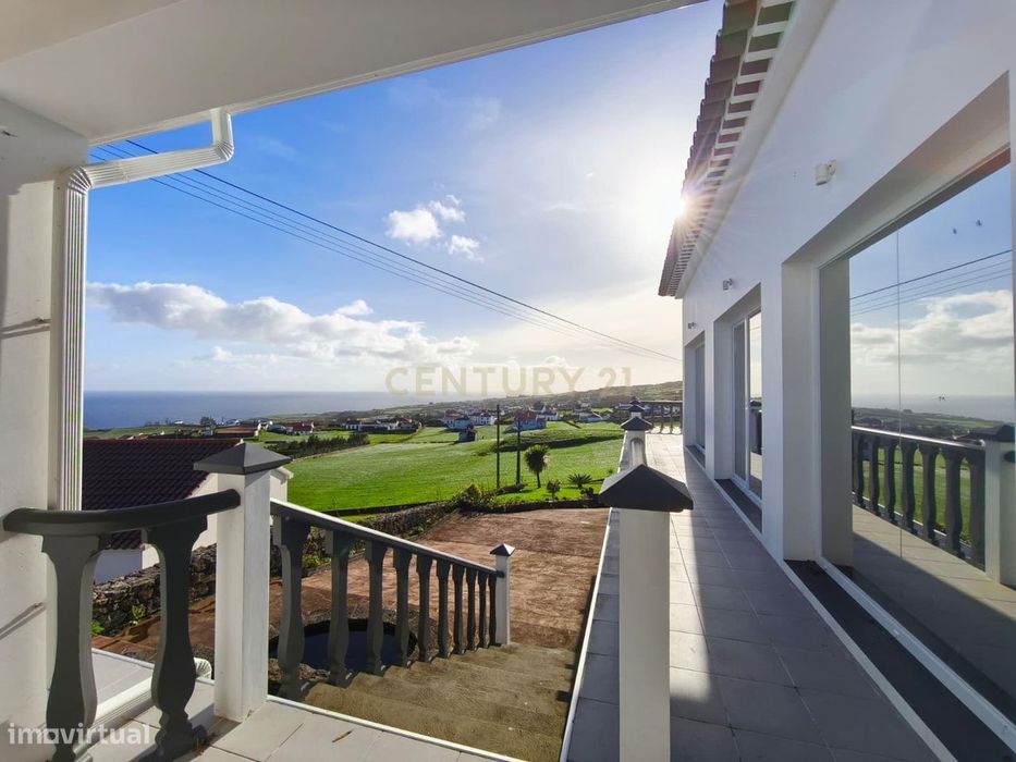 Casa com Vista Mar em Lomba da Fazenda, Nordeste