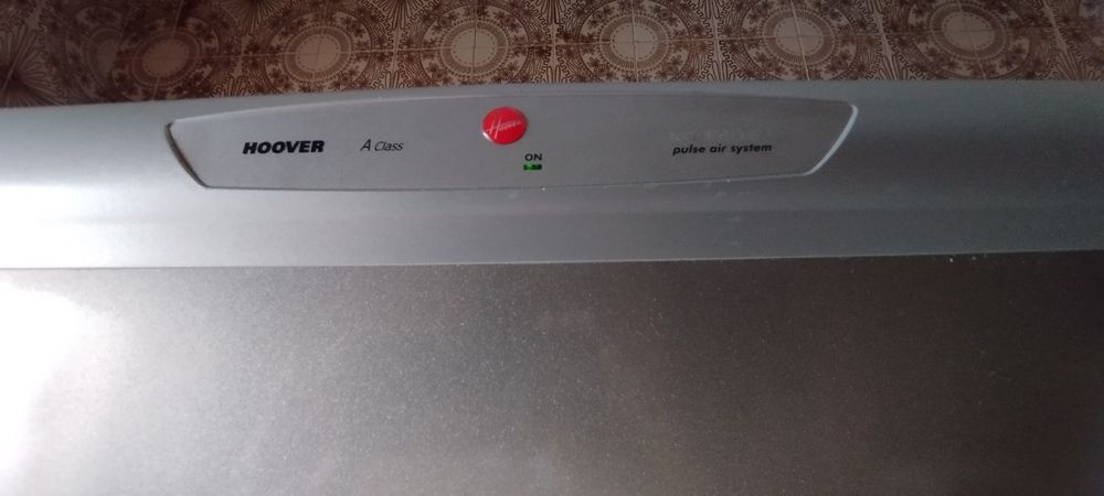 Frigorífico Combinado Hoover HCN 3874  classe A  No Frost