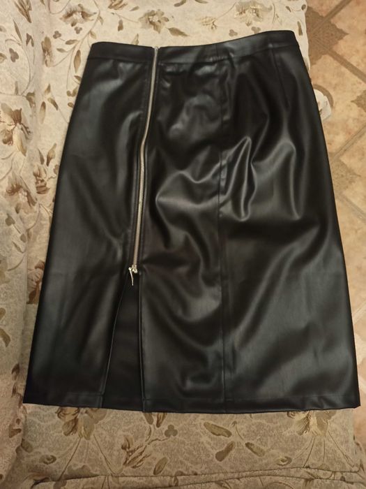 Спідниця чорна фірми Conte