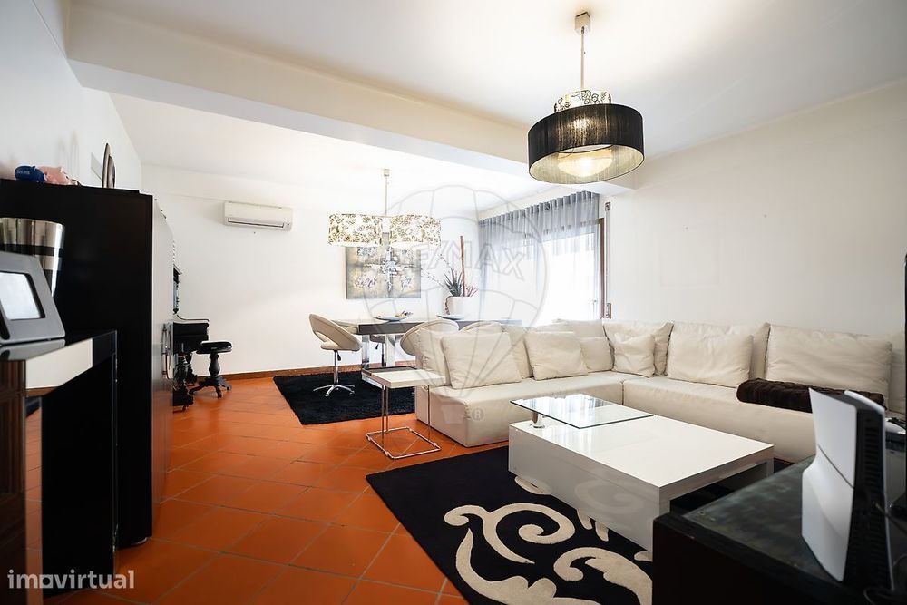 Apartamento T4 para venda