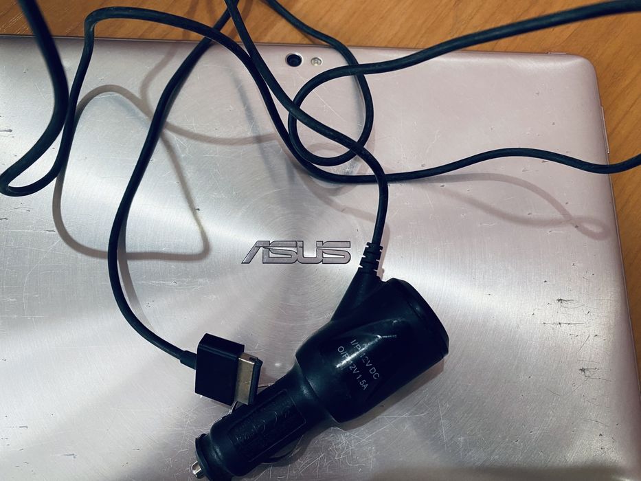 Планшет ASUS TF.