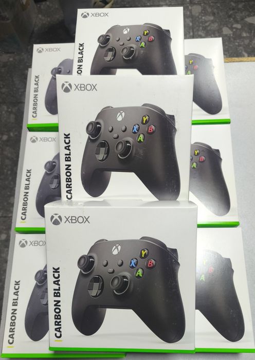 Продам Microsoft Xbox Series X | S Wireless Controller with Bluetooth