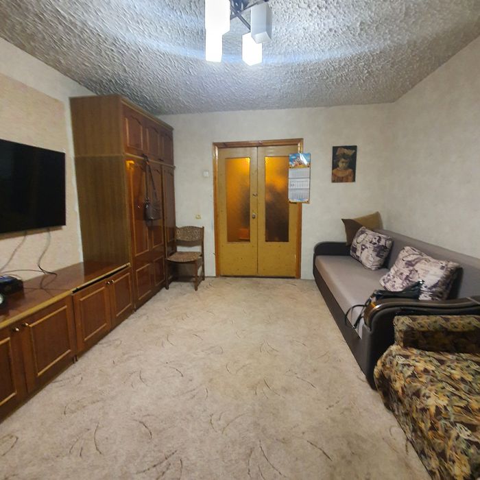 Продам 3 ком квартиру в р- н маг Сильпо