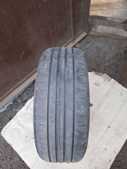 Продам комплект диска 5*112 р16 резина dunlop та колпаки 205*55 р16