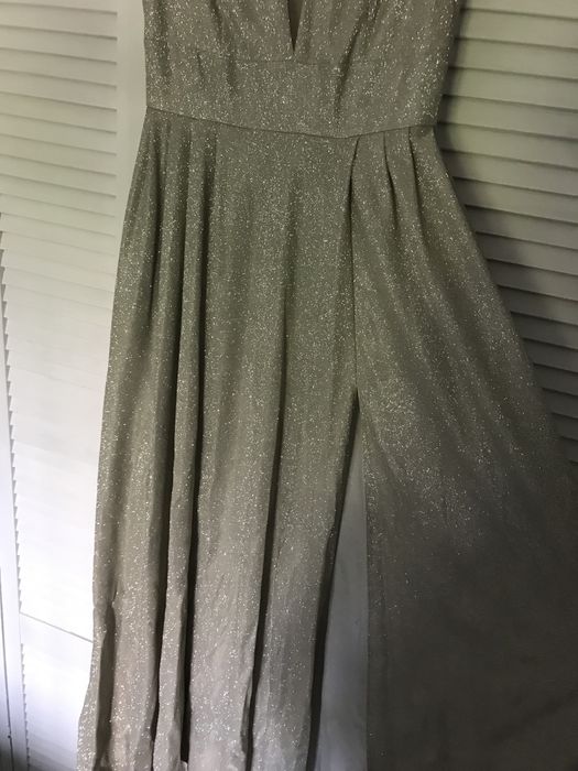 Сукня на випускний