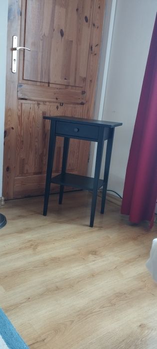 Stolik nocny czarny z szufladą.seria Hemnes 46x35