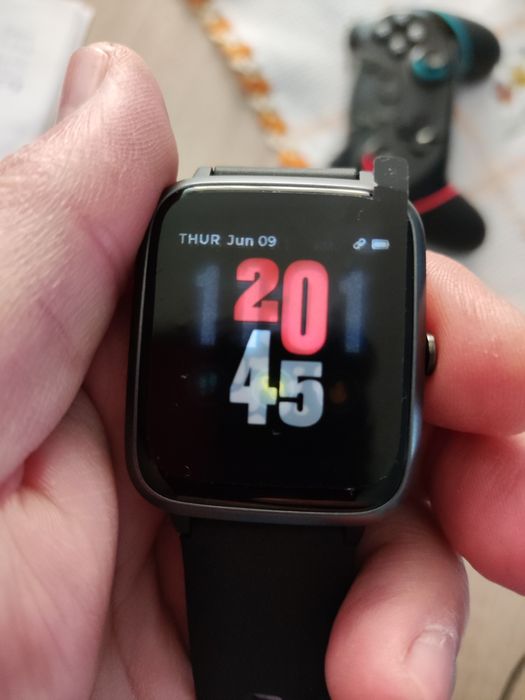 Smartwatch Prozis 2045 como novo relógio