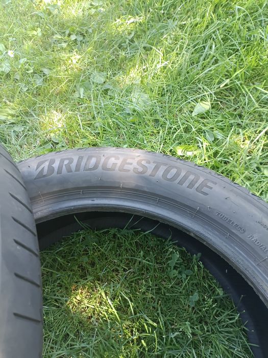 Opony letnie 245/45r20