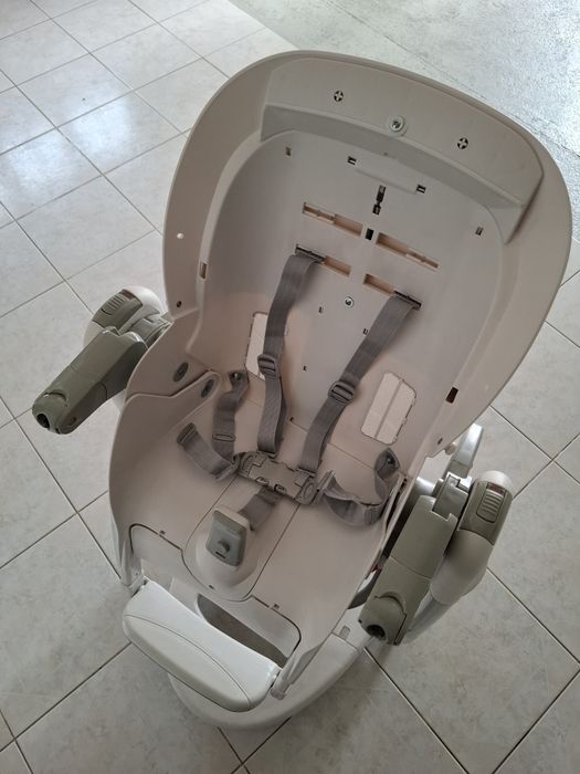 Cadeira refeições peg-perego tatamia