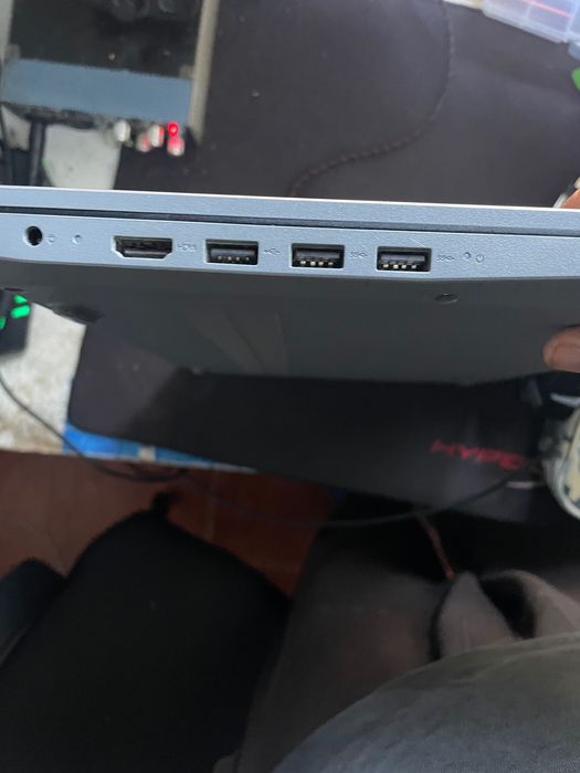 Computador portátil Lenovo Ideapad S145