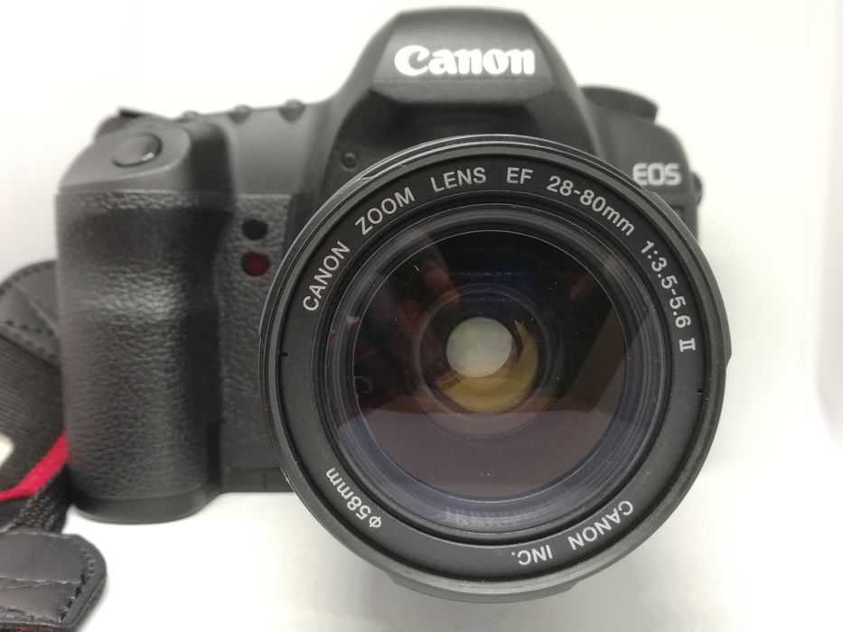Canon EOS 5D Mark II + Canon EF 28-80mm II (DSLR fullframe profiss.)