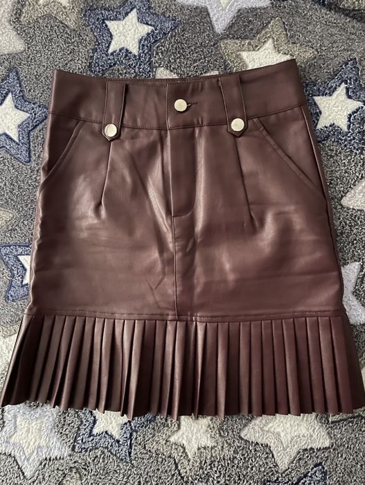Продам жіночу спідницю з еко шкіри в стилі Zara