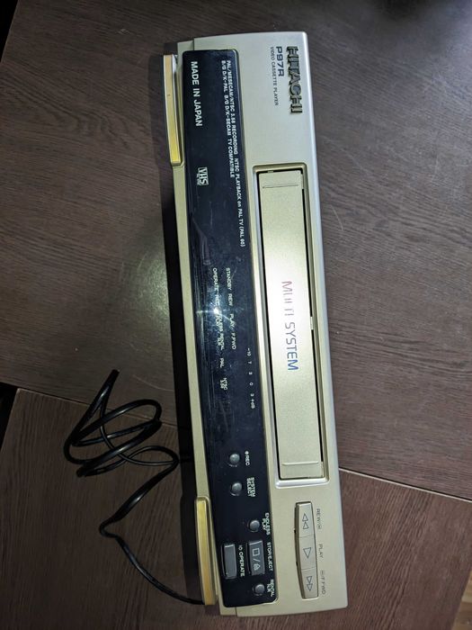Відеоплеер VHS Hitachi VT-P97R(GK)