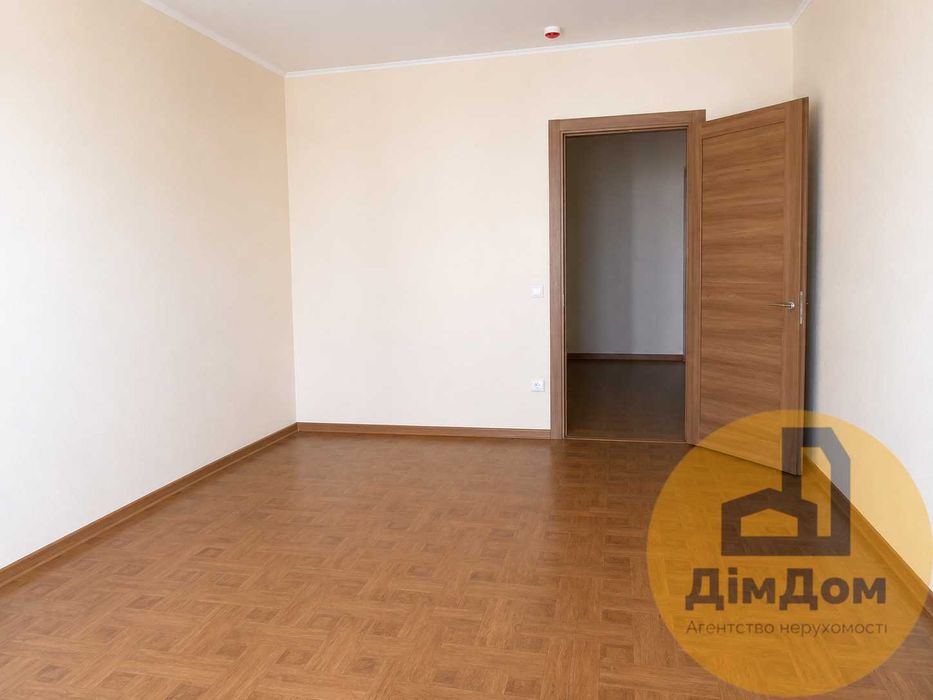 Продаж  3-кімнатної квартири / Ревуцького 54-Б / ст.м Харківська / 102 м2