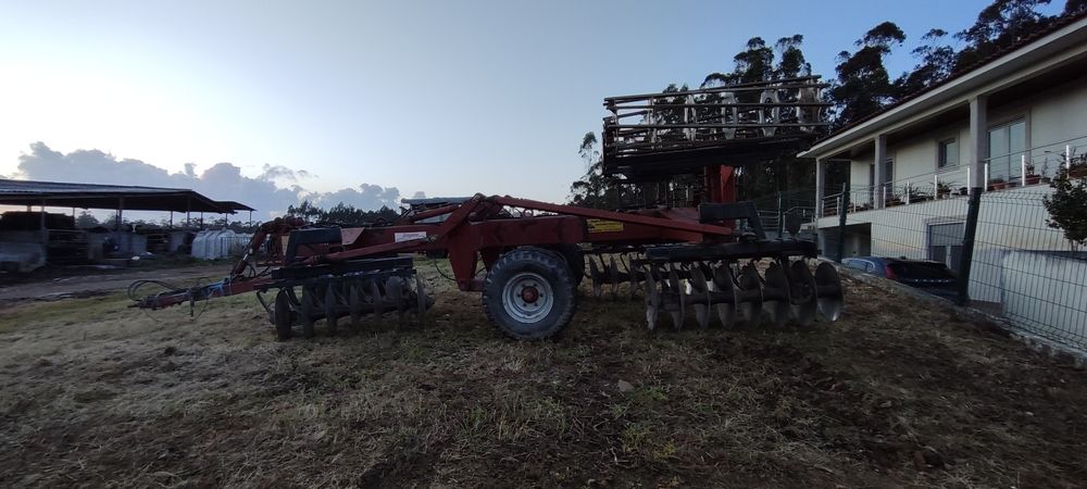 Grade de Discos Rebocabel, 28 discos em X.