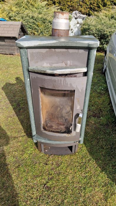 Piec wolnostojący ,kominek Hass+Sohn