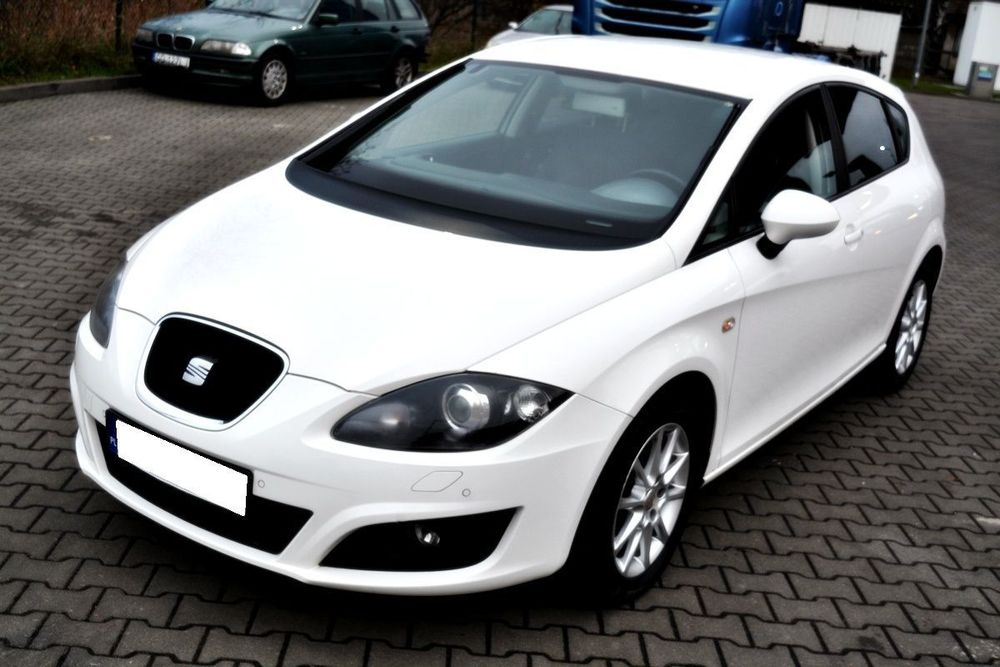 Seat Leon Nawigacja, Czujniki parkowania, Automat, Ksenon