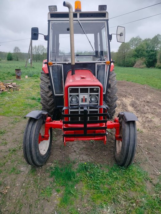 International 475