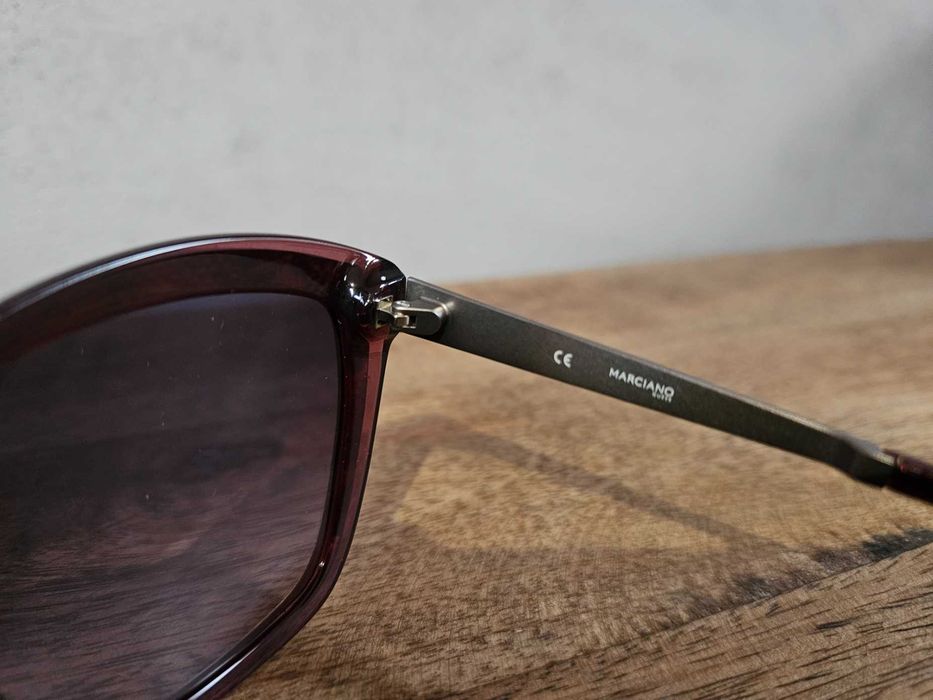 Okulary przeciwsłoneczne  GUESS Marciano