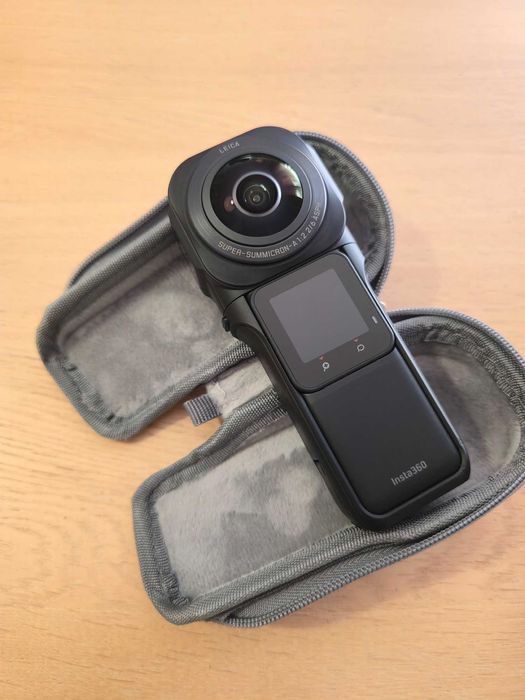 kamera INSTA360 ONE RS 1-INCH 360 EDITION + dodatkowa bateria i etui