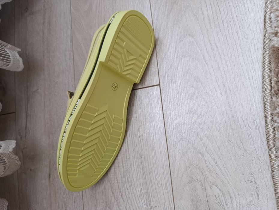 Макасіни літні закриті