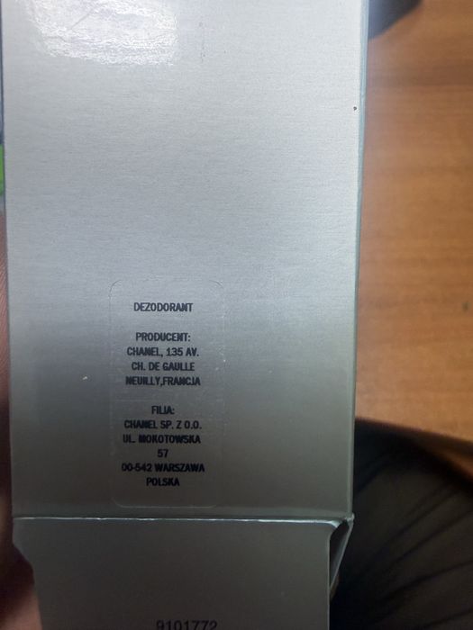 Oryginalny sztyft Bleu de Chanel