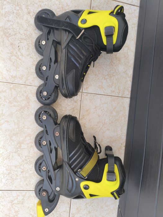 Patins em linha de tamanho ajustável
