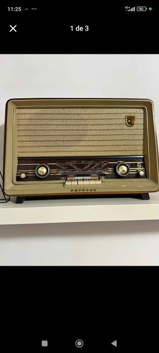 Rádio antigo a funcionar