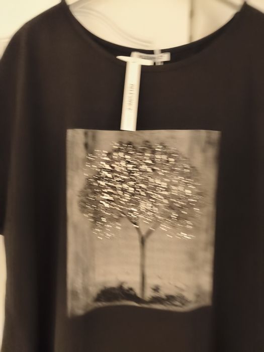 Sprzedam bluzkę damską rozmiar Xl.