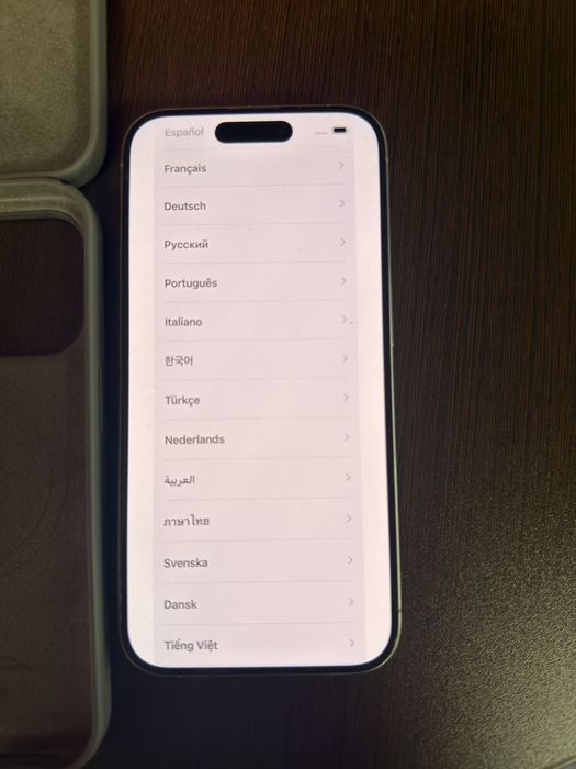 iPhone 15 Pro Titanium Natural – Excelente Estado + Extras