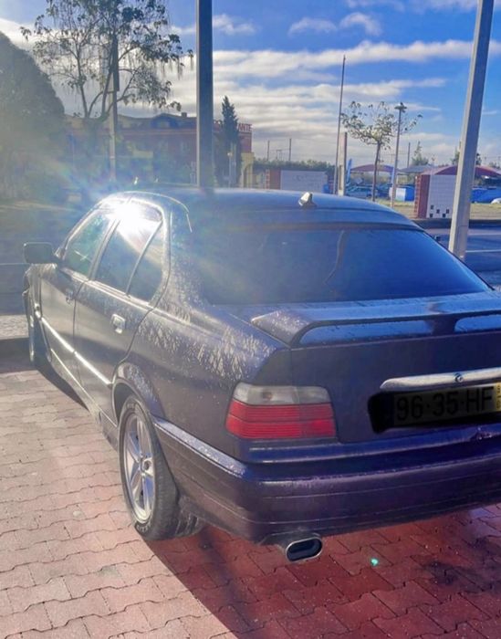 Vendo ou Troco BMW 318TDS