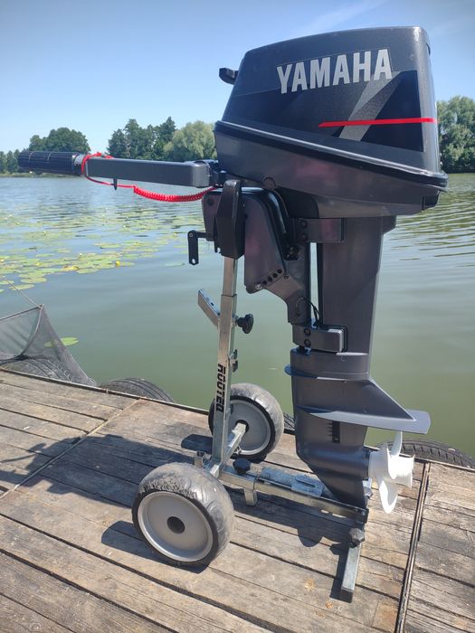 #FILM#  Silnik zaburtowy Yamaha 6/8 KM S-krotka