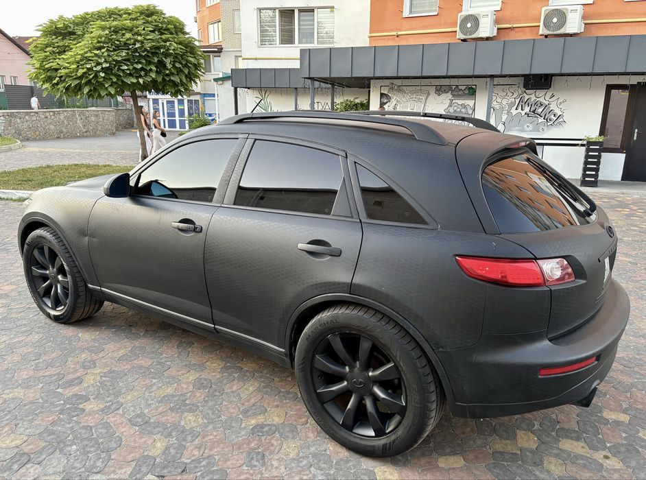 Infiniti FX45 individual