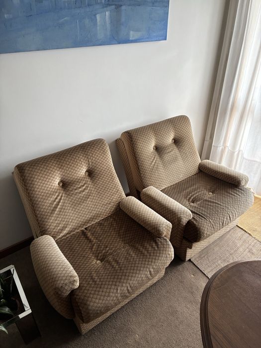 Poltronas/ Sofas individuais em tecido