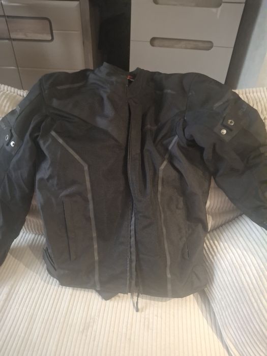 Sprzedam kurtkę motocyklowa rebelhorn rozmiar l nie używana