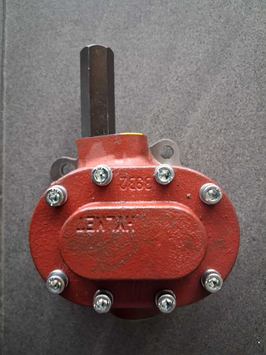 Pompa hydrauliczna wspomagania do ZETOR