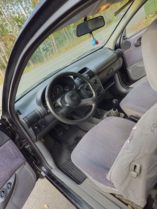 Opel Corsa — fotografia 6