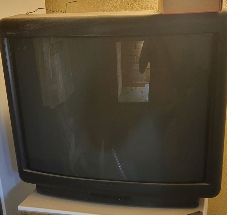 Отдам тв sony 29, tv daewoo 21