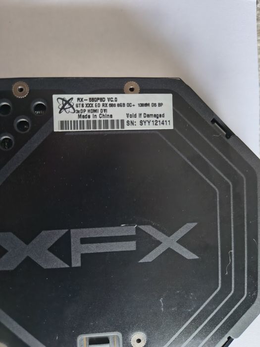 XFX Radeon RX 580 8GB GDDR5 OC+ – sprawna, uszkodzone wentylator