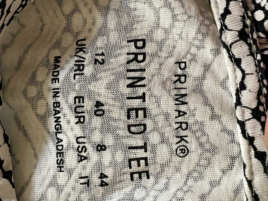 T-shirt primark padrão preto e branco
