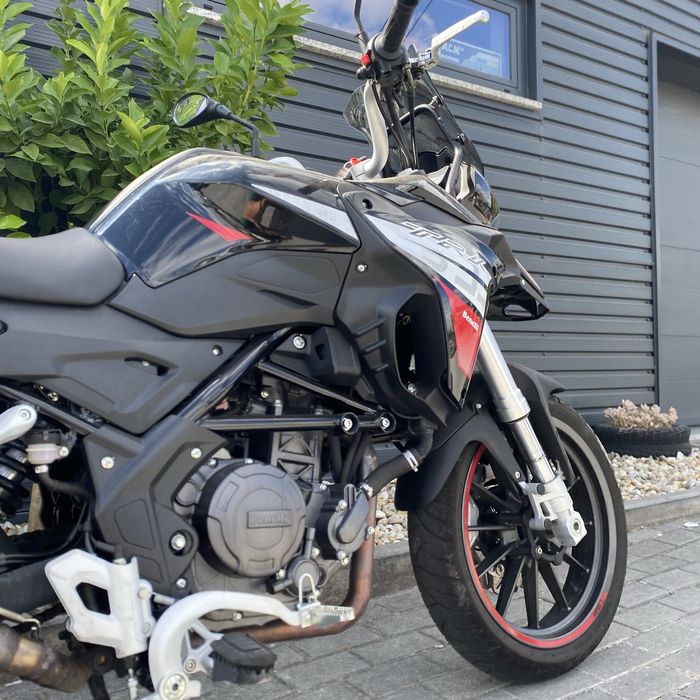 Benelli TRK 251 usada