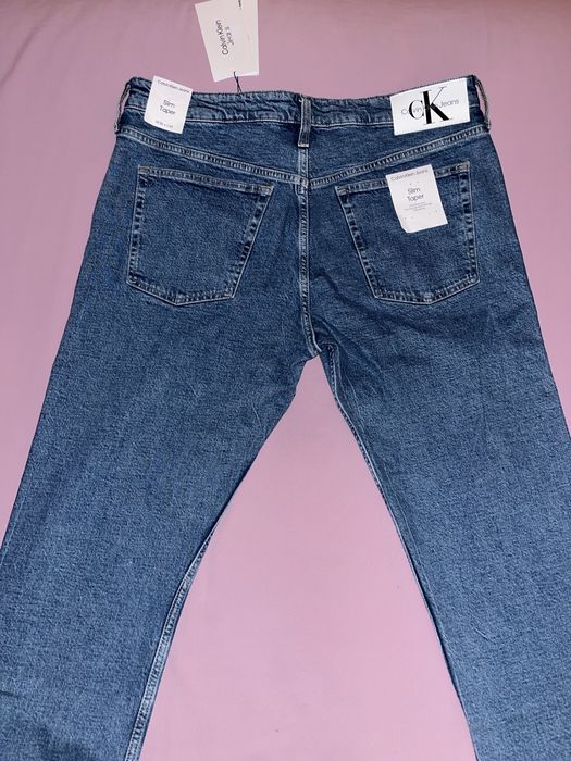Wyprzedaż spodnie męskie Calvin Klein Jeans.