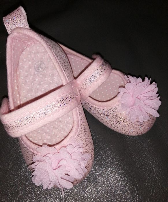 Nowe buciki różowe rozm 20 buty