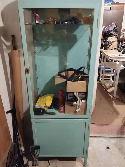 Stara piękna witryna szafka szpitalna medyczna żeliwna PRL