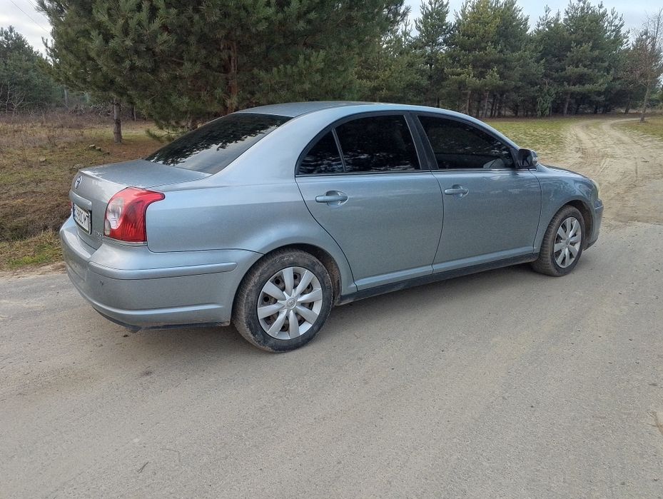 Toyota avensis 2008