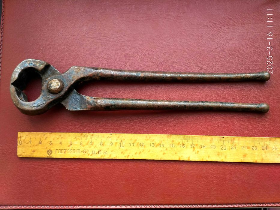 Клещи.кусачки.плоскогубцы времён СССР.