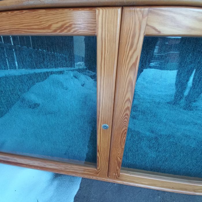 Gabloty szklane. 155 na 75 . Grubość 10 cm.