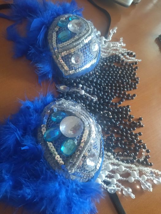 Fantasia de passista, biquini de samba, fato de carnaval