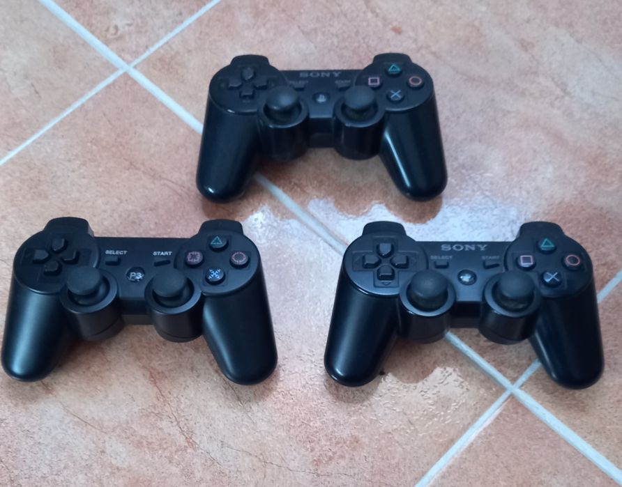 PS3 Super Slim 500 gigas ( ler descrição)